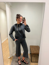 Gathered Waist Flared Crop Pants