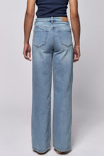 Mid-Rise Fiona Vintage Flow Jeans