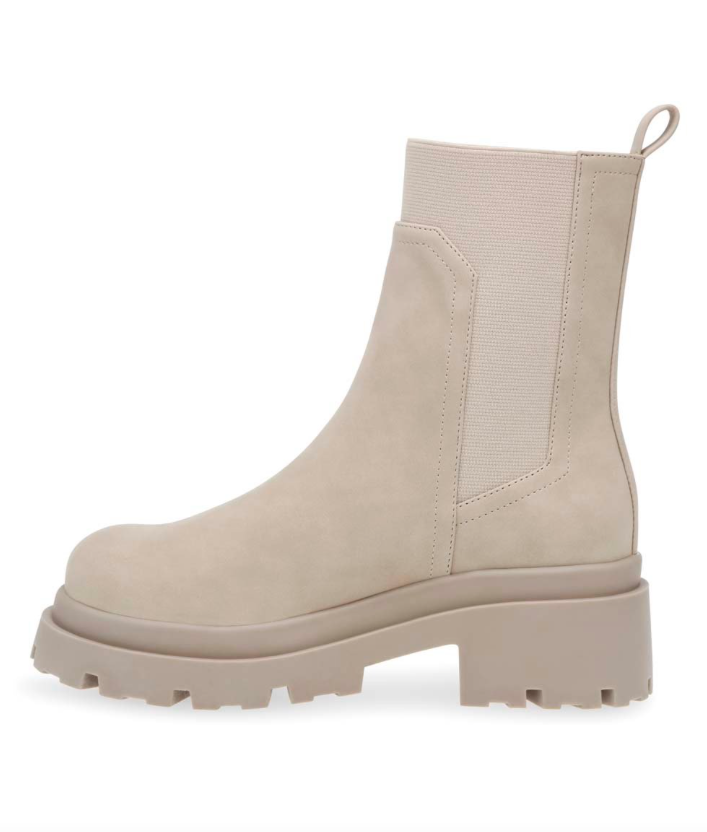 Brody Chelsea Boot in Dune