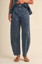 STRIPED DENIM SLEEVELESS PEPLUM TOP AND BARREL SET