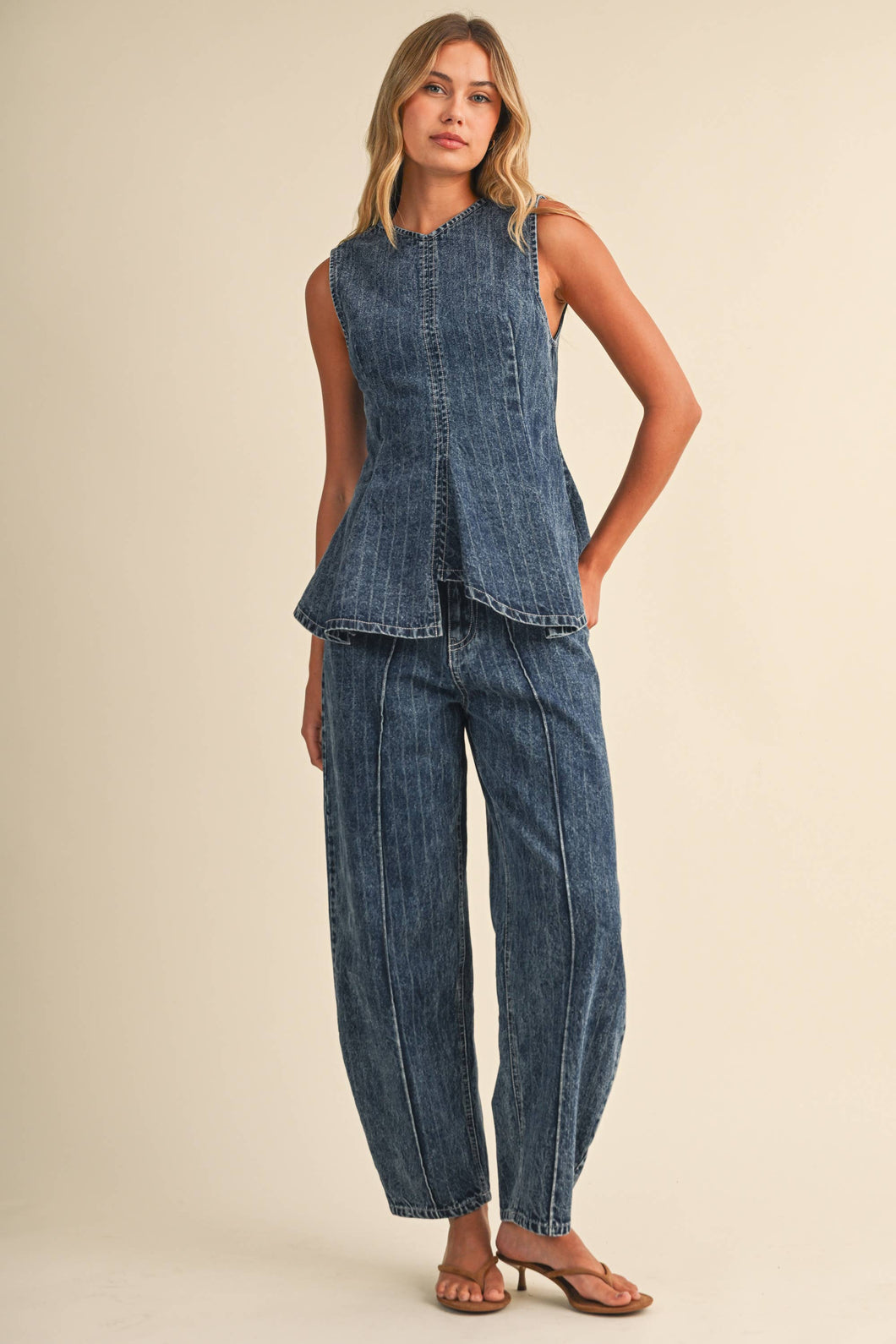 STRIPED DENIM SLEEVELESS PEPLUM TOP AND BARREL SET