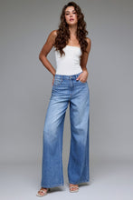 Medium Wash Clean Super Soft 33in Inseam Wide Leg