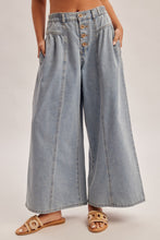 Wide Leg with Five Buttons Denim Pants
