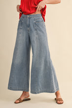 Washed Denim Wide Leg Denim