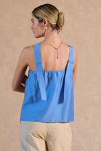 Twist Halter Neck Sleeveless Top