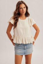 SCOOP NECK FLUTTER SLEEVE RIBBON TIE SIDE BUTTON BACK TOP