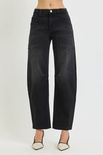 Mid Rise Barrel Patch Pocket Jeans