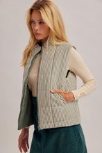 Striped Zipper Front High Collard Padded Puffer Vest