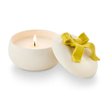 Oleander Oak Bow Ceramic