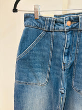 Medium Wash Wide Leg Stretch Denim