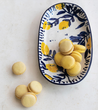 Stoneware Oval Platter with Hand-painted Lemon 11-3/4 inch