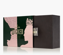 Wicked - Pink Goes Good with Green Candle Gift Set
