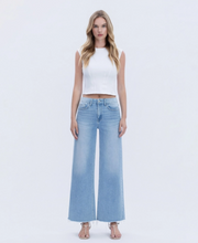 High Rise Seamless Raw Hem Wide Leg Crop Jeans