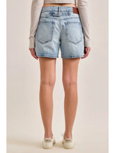 5" Inseam Mid-rise Sammie Barrel Shorts