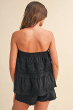 LACE TRIM RUFFLED STRAPLESS TRAPEZ TOP