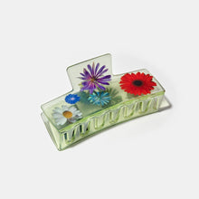 Box Claw in Flower
