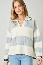 V-Neck Sweater in Ivory and Grey
