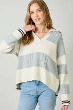 V-Neck Sweater in Ivory and Grey