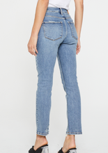 Blaire Straight Ankle Jeans